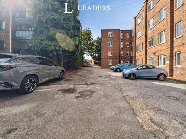 Flat for sale in Western Docks, Southampton