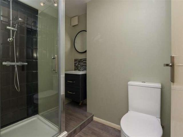 Flat for sale in Reffles Bridge, Reigate and Banstead