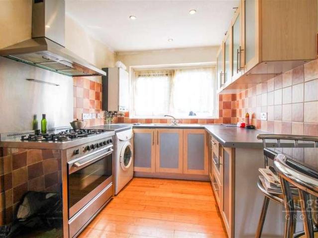 Flat for sale in London Borough of Haringey, Greater London