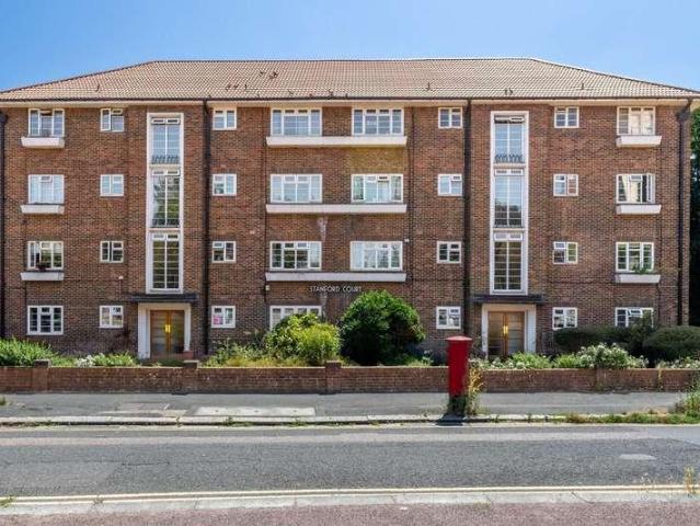 Flat for sale in Round Hill, Brighton & Hove