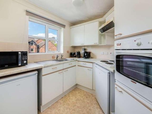 Flat for sale in Caldecott, Dromore