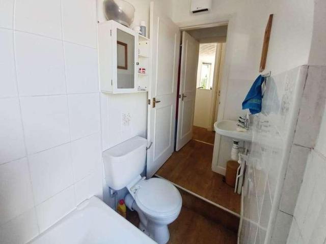 Flat for sale in West Cliff, Bournemouth