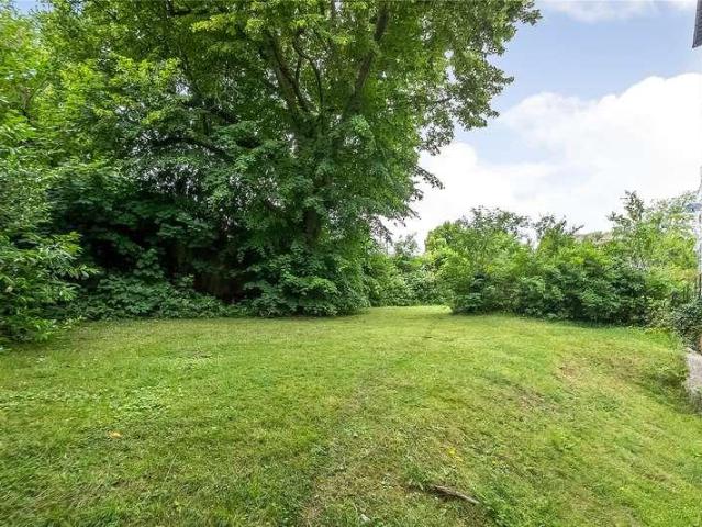 Flat for sale in Anerley, Greater London