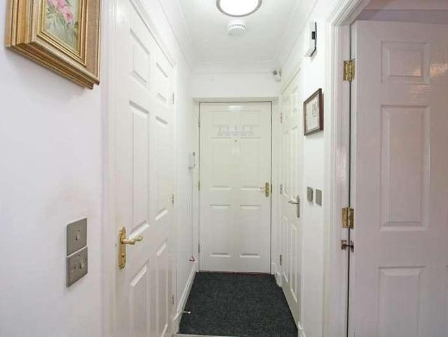 Flat for sale in Little Bispham, Blackpool