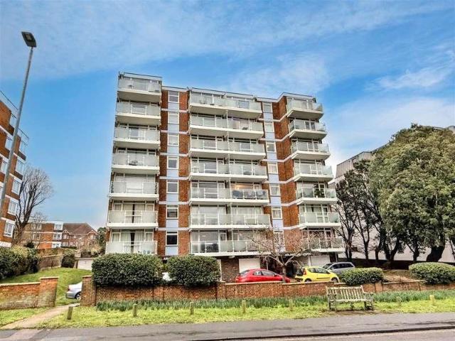 Flat for sale in Upperton, Eastbourne