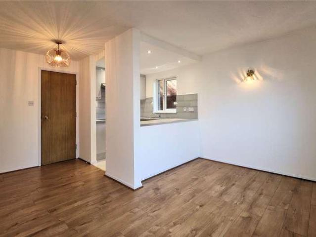 Flat for sale in Row Town, Surrey
