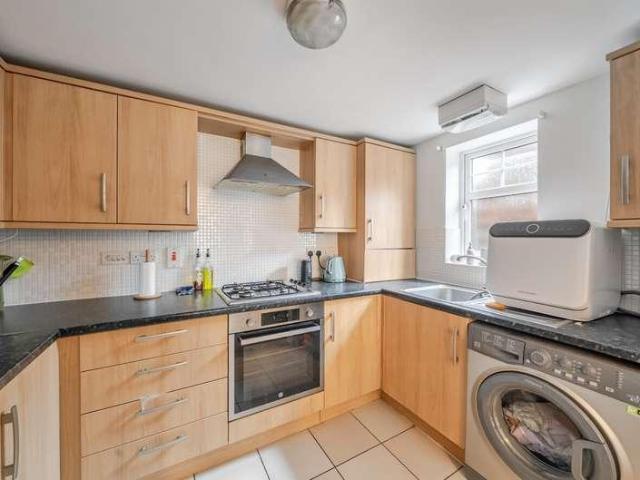 Flat for sale in Bitterne Park, City Of Southampton