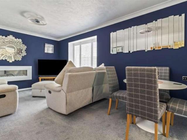 Property for sale in Worthing, West Sussex