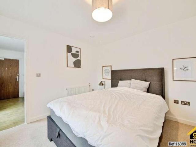 Flat for sale in Sudbury, Greater London