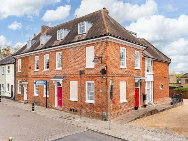 Flat for sale in Colliers End, Hertfordshire