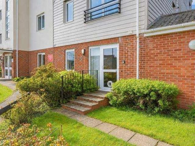 Flat for sale in Priest Down, Hampshire