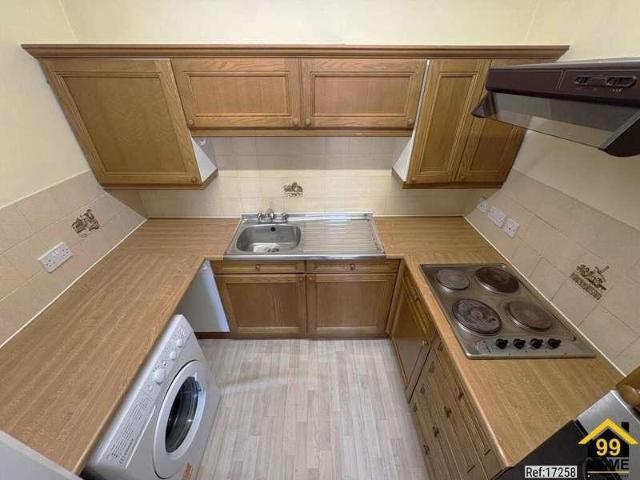 Flat for sale in Row Town, Surrey
