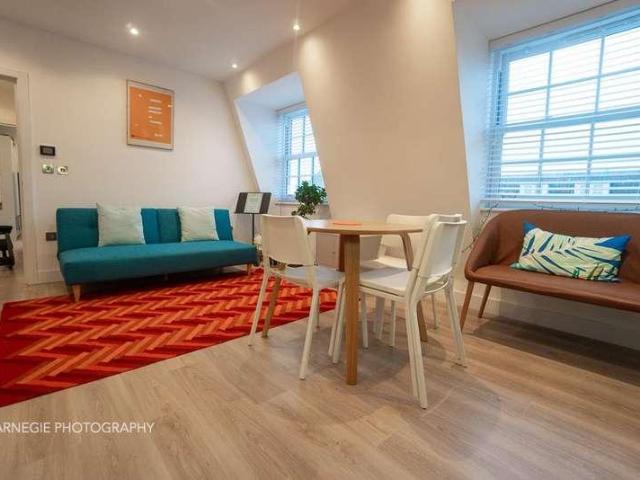 Flat for sale in Fretherne, Hertfordshire