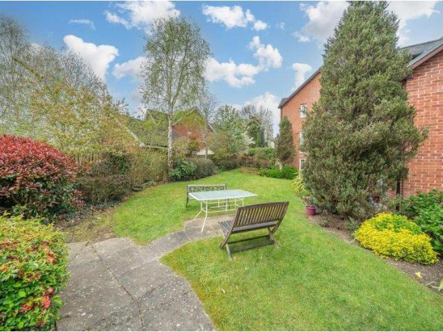 Flat for sale in Ludlow, Shropshire