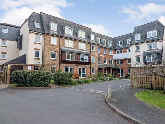 Flat for sale in New Town, Horsham