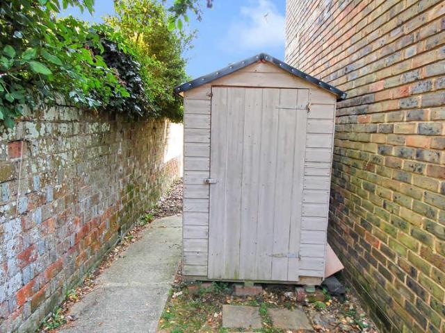 Flat for sale in New Town, Horsham