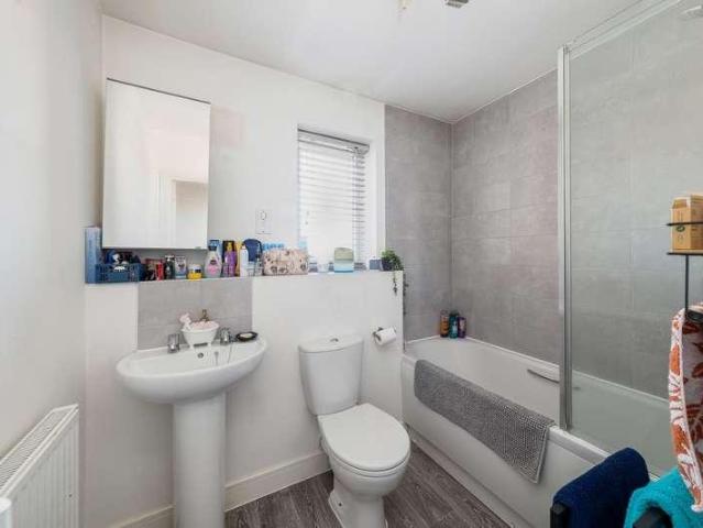 Flat for sale in Great Western Park, Dromore