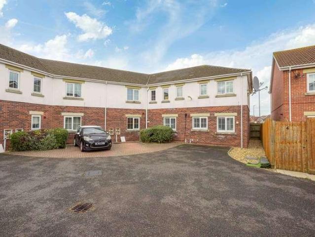 Flat for sale in Winthorpe, East Lindsey