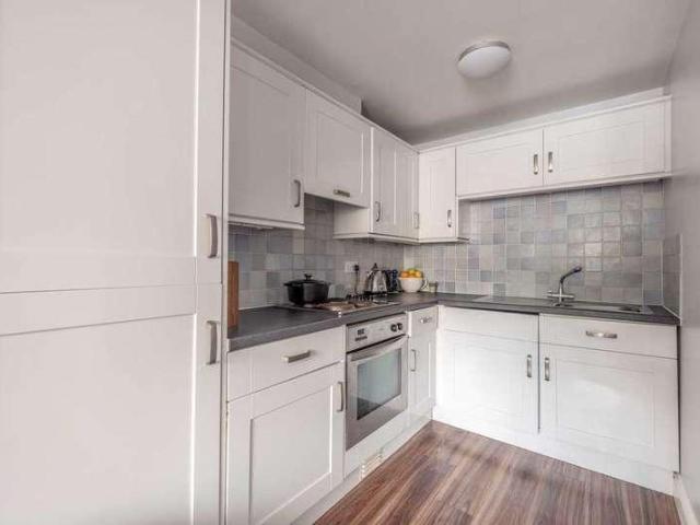 Flat for sale in Slough, Cippenham