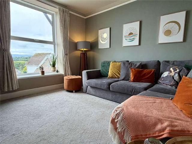 Flat for sale in Llanfair-Mathafarn-Eithaf, Benllech