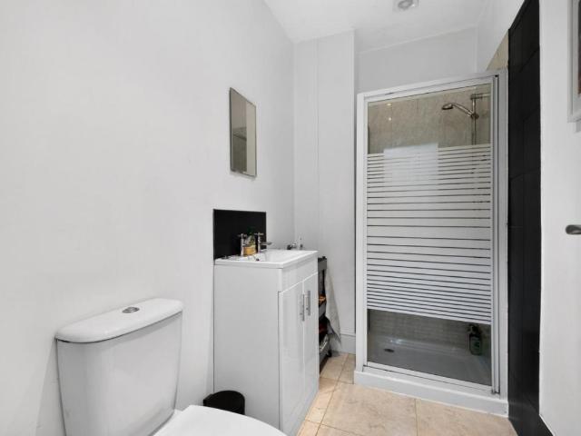Flat for sale in Low Harrogate, Harrogate