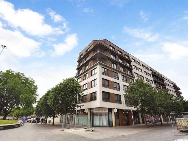 Flat for sale in Katesgrove, Reading