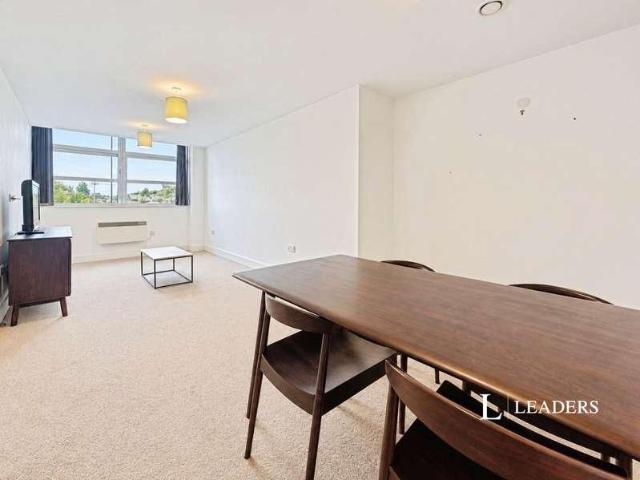 Flat for sale in Heigham Grove, Norwich