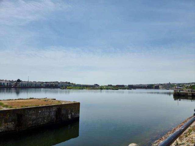 Flat for sale in Barry Island, Barry