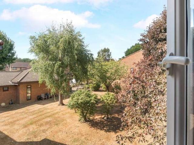 Flat for sale in Worplesdon, Westborough