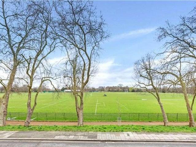 Flat for sale in Greater London