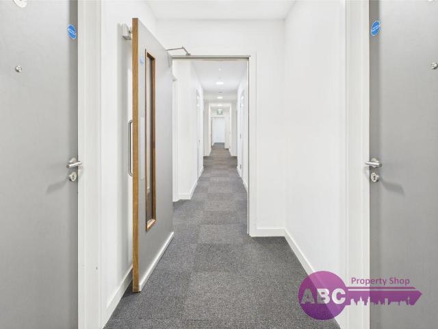 Flat for sale in Newtown, Two Mills