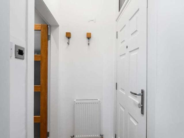 Flat for sale in Gilmerton, Scotland