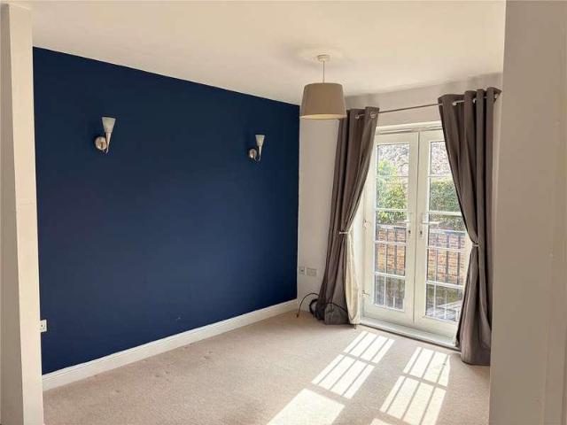 Flat for sale in Ludlow, Shropshire