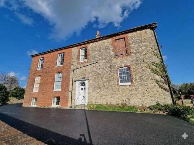 Flat for sale in Middlecroft, Hampshire