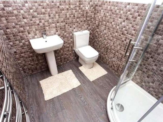 Flat for sale in Richmond Hill, West Yorkshire