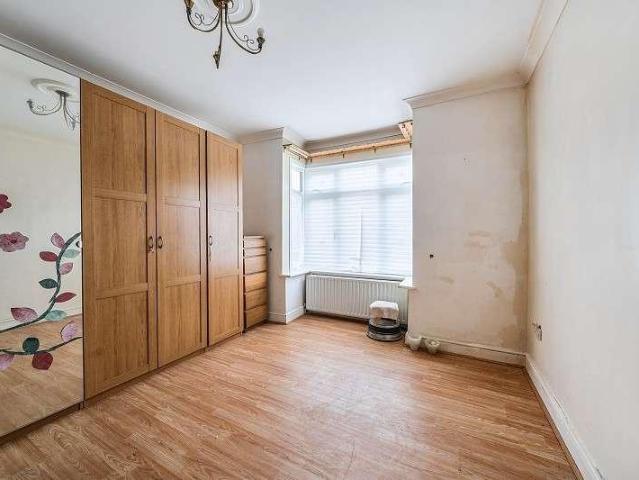 Flat for sale in Greater London