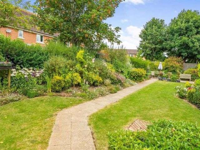 Flat for sale in Chichester, Littlecote