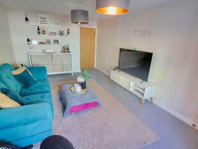 Flat for sale in Swaythling, Isle Of Man