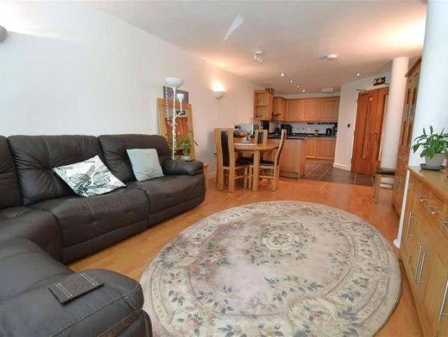 Flat for sale in Spike Island, Feckenham