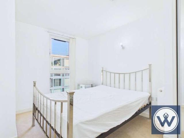 Flat for sale in London Borough of Hillingdon, Greater London