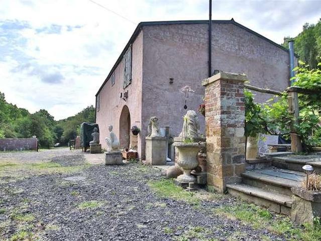 Property for sale in Strensham, Crookhill