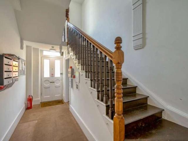 Flat for sale in Reading West, Reading