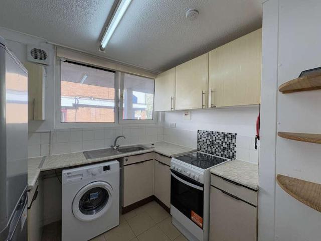 Flat for sale in Arbury, Cambridgeshire