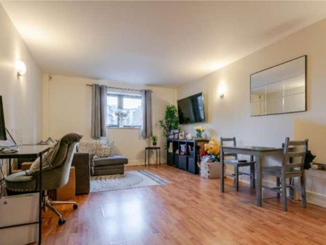 Flat for sale in City Centre, Georgia