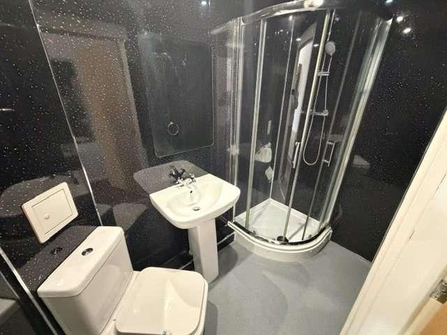Flat for sale in Newtown, Two Mills