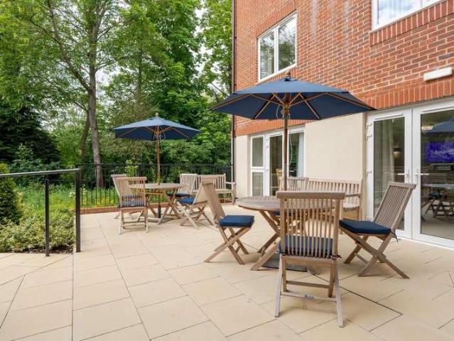 Flat for sale in Evershot, Oxfordshire