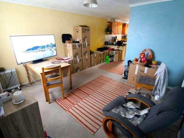 Flat for sale in Bradley Stoke, Patchway