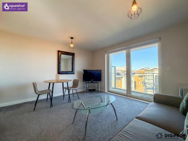 Flat for sale in City Centre, Falcon Lodge