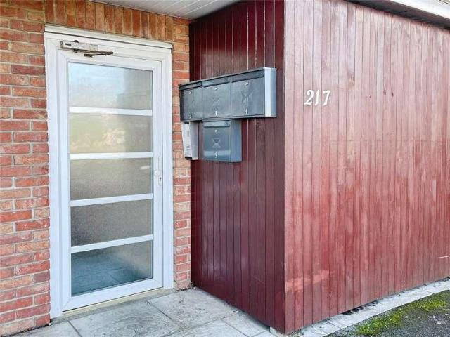 Flat for sale in Poole