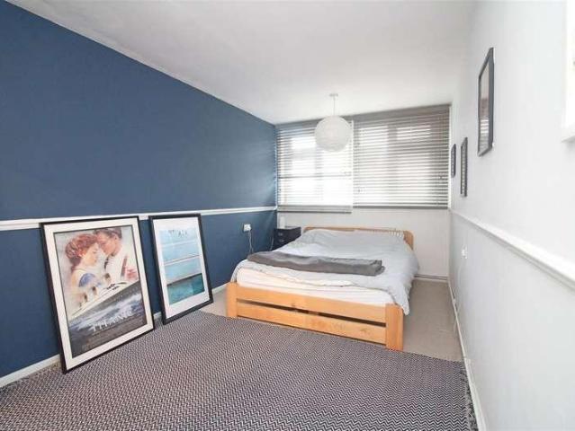 Flat for sale in Homerton, Greater London